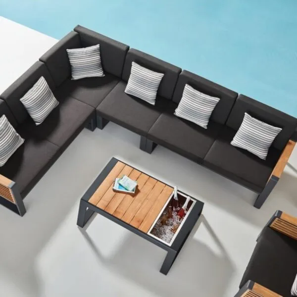 New York/C Corner Set