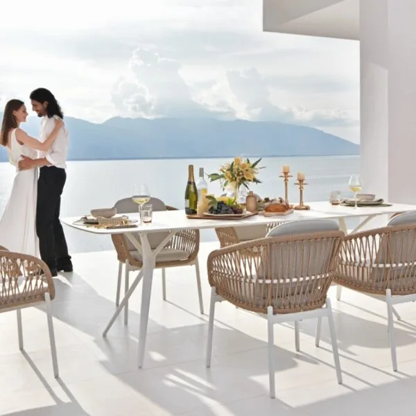 Bari/D7-White Dining Set